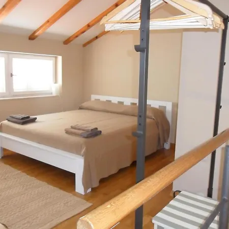 Apartment Grosse In Zadar Mit Privatem Balkon *