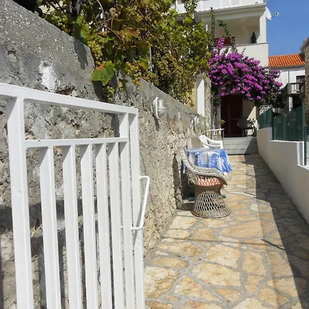 Grosse In Zadar Mit Privatem Balkon *
